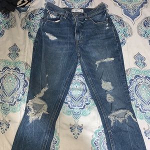 Abercrombie and Fitch The skinny high rise jeans